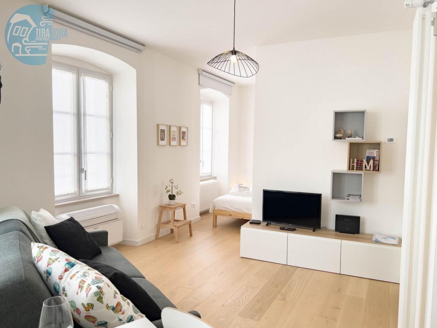 Corridoni 2B Tirabora Short Rent Lägenhet Trieste Exteriör bild