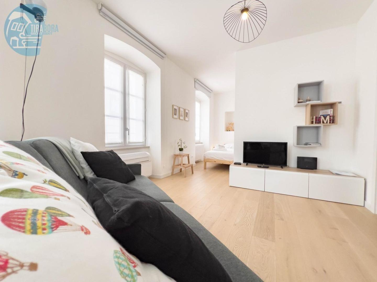 Corridoni 2B Tirabora Short Rent Lägenhet Trieste Exteriör bild